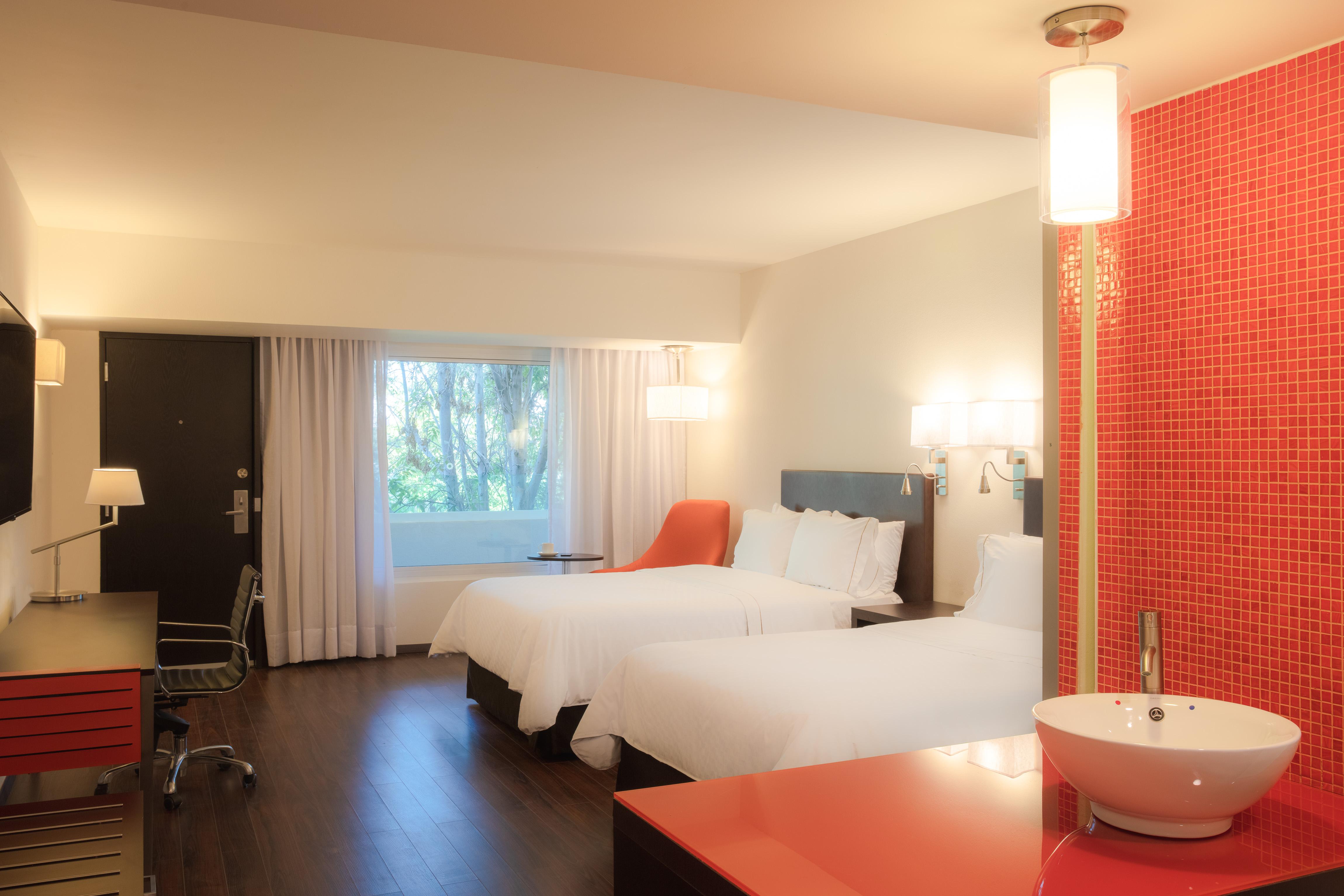 Fiesta Inn San Luis Potosi Glorieta Juarez Екстериор снимка
