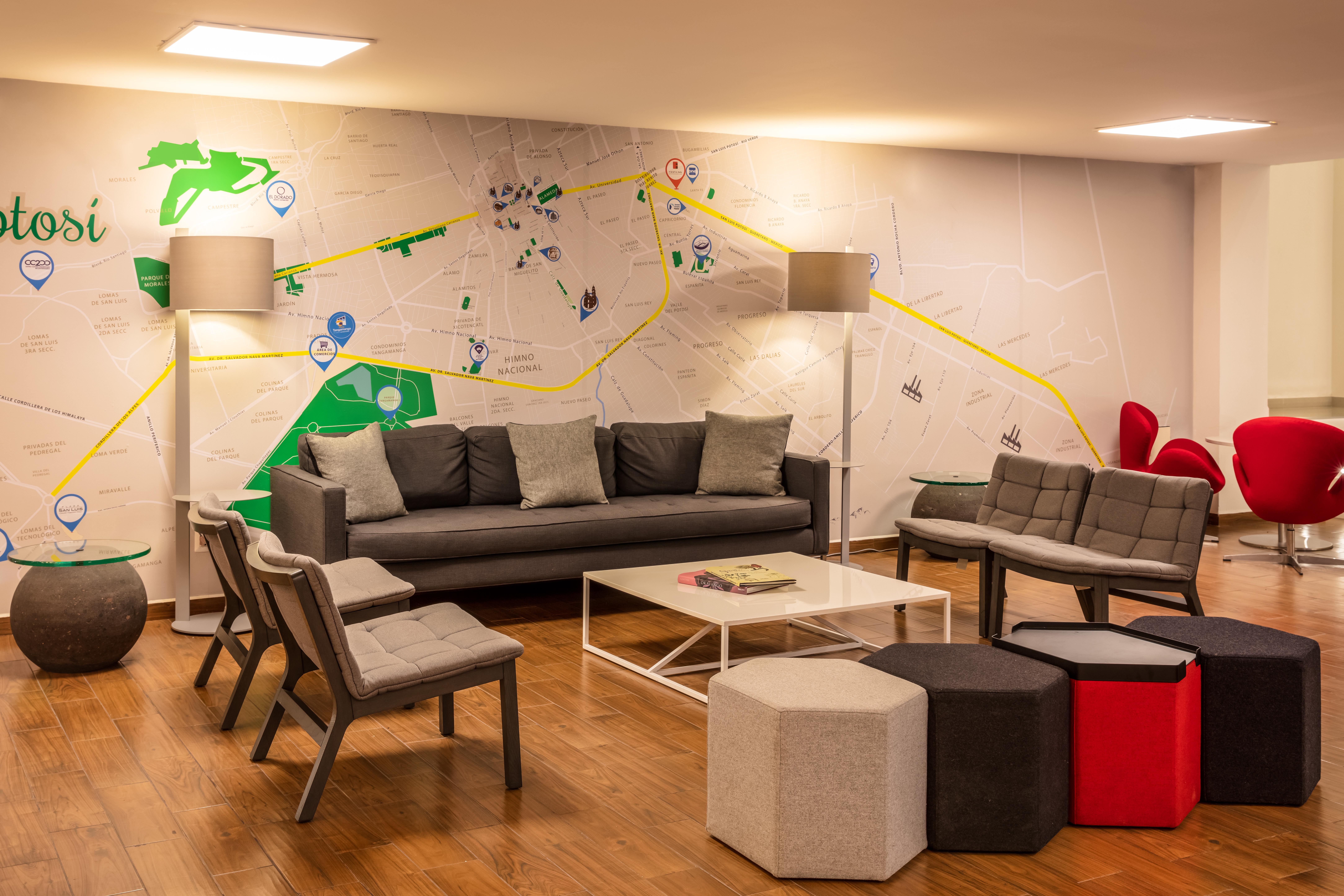 Fiesta Inn San Luis Potosi Glorieta Juarez Екстериор снимка