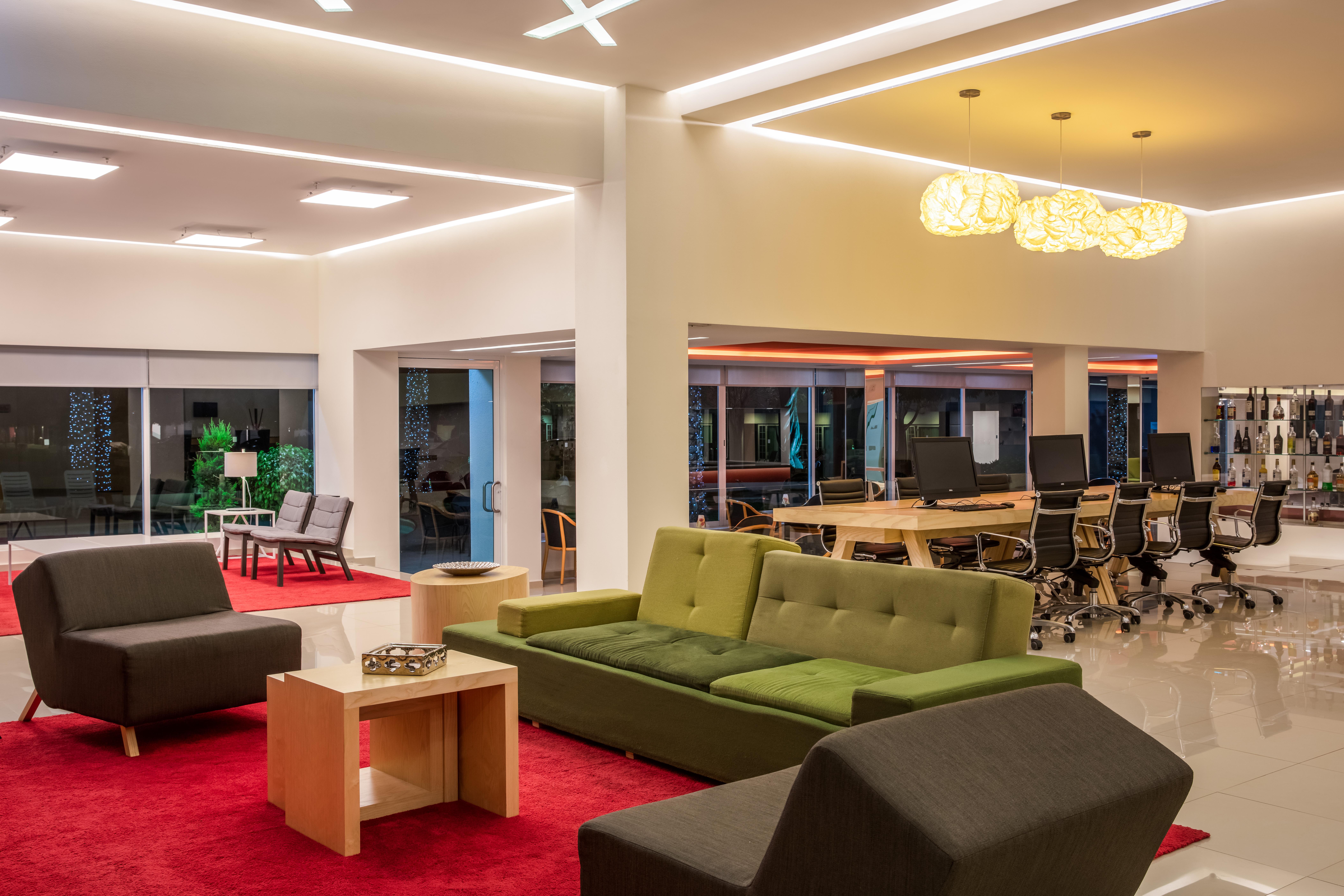 Fiesta Inn San Luis Potosi Glorieta Juarez Екстериор снимка