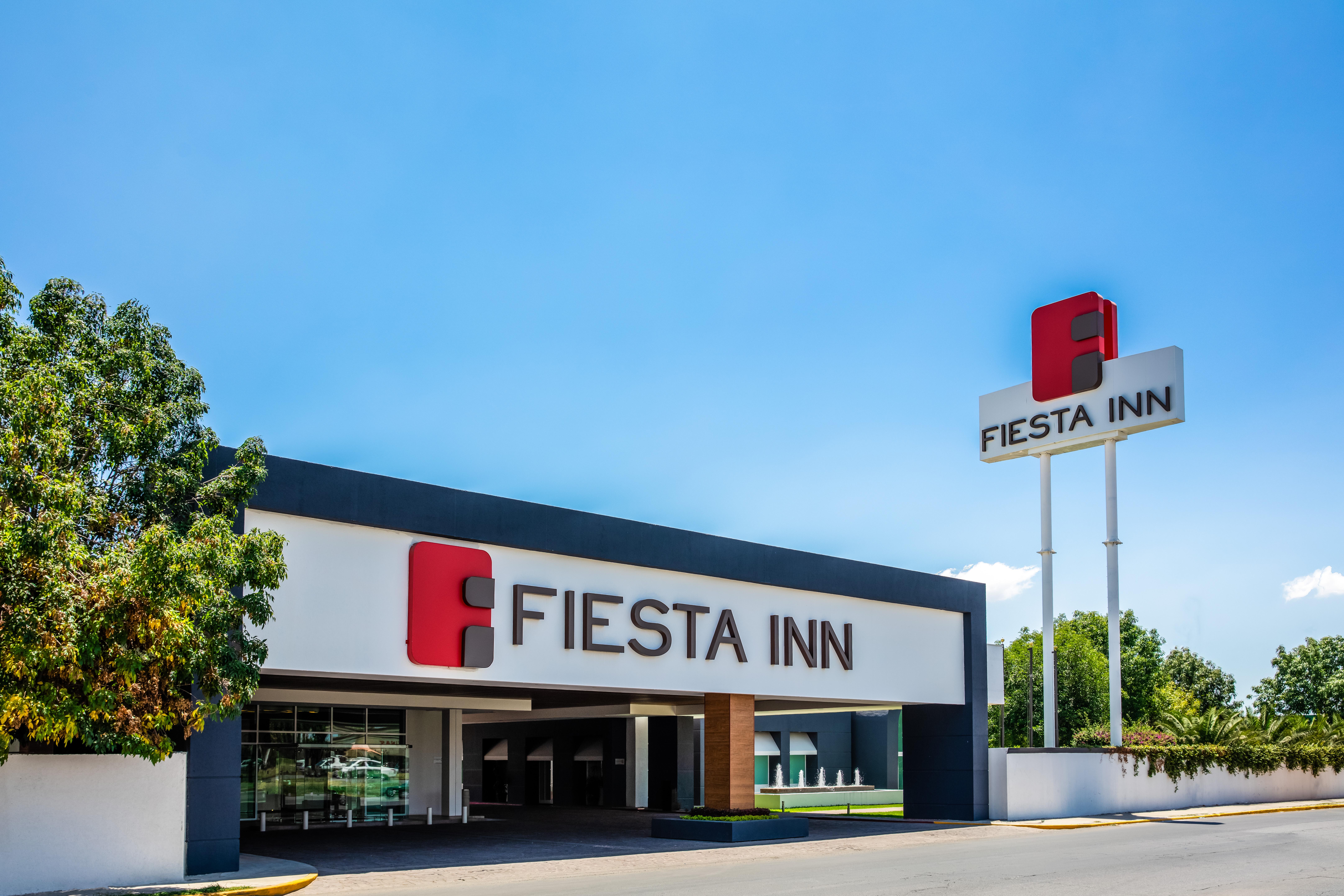 Fiesta Inn San Luis Potosi Glorieta Juarez Екстериор снимка