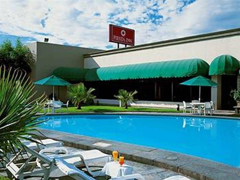 Fiesta Inn San Luis Potosi Glorieta Juarez Екстериор снимка