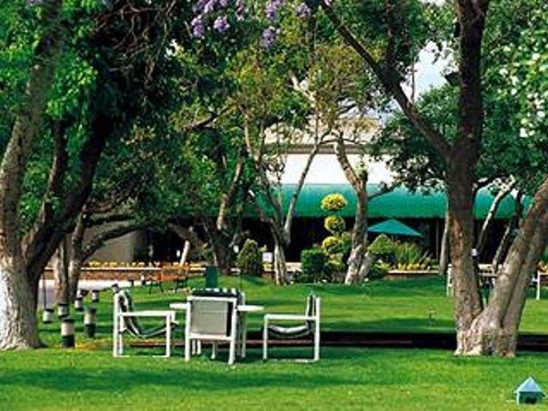 Fiesta Inn San Luis Potosi Glorieta Juarez Екстериор снимка