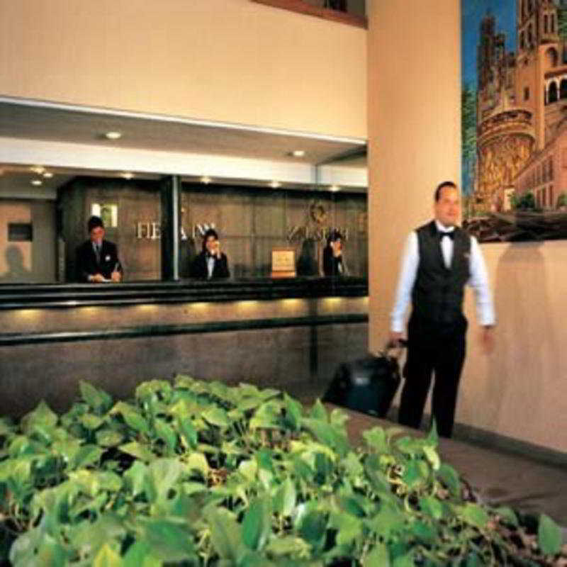 Fiesta Inn San Luis Potosi Glorieta Juarez Екстериор снимка