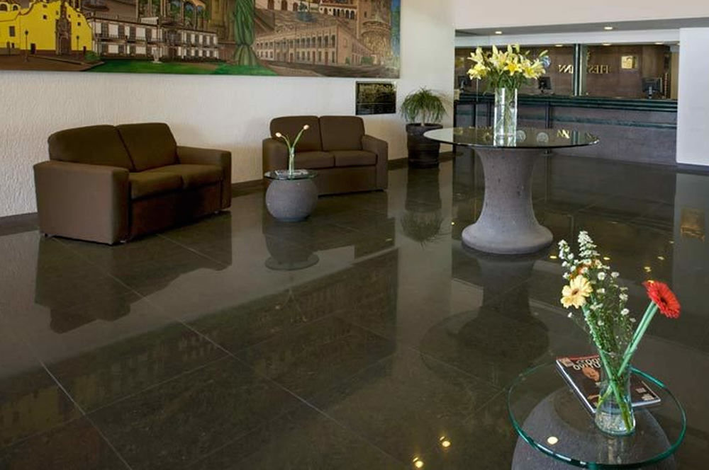 Fiesta Inn San Luis Potosi Glorieta Juarez Екстериор снимка