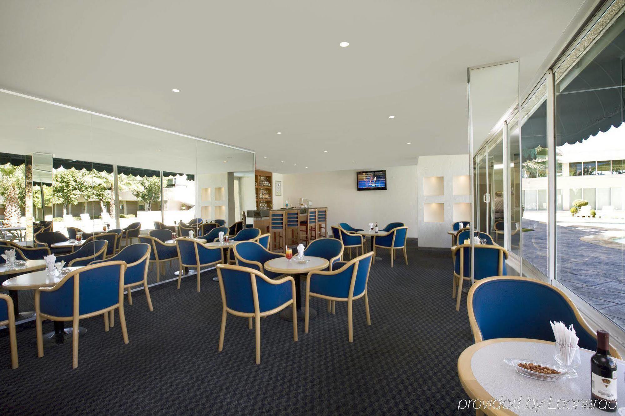 Fiesta Inn San Luis Potosi Glorieta Juarez Ресторант снимка